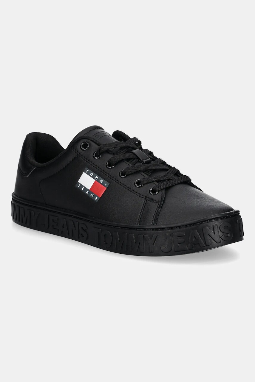 Kožené tenisky Tommy Jeans TJW LOGO SNEAKER ESS čierna farba, EN0EN02703