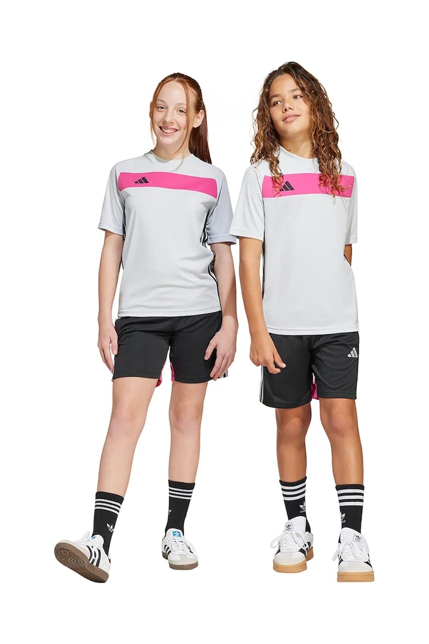 Detské krátke nohavice adidas Performance čierna farba, s nášivkou, nastaviteľný pás JD0605