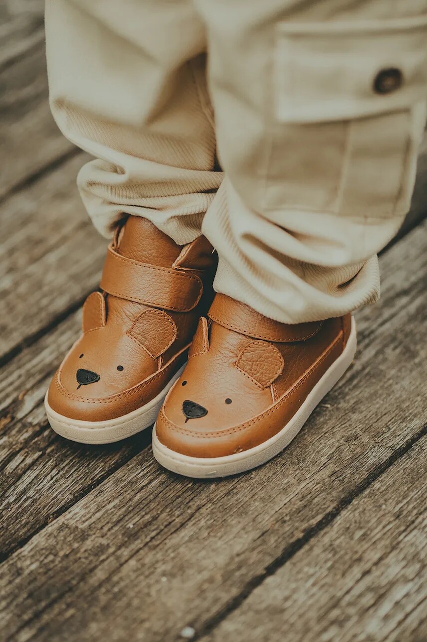 Detské kožené tenisky Donsje Mika Sneakers Bear hnedá farba, 2030201