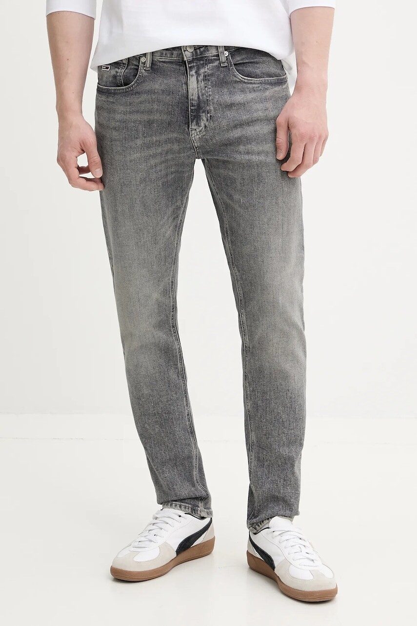 Rifle Tommy Jeans pánske, šedá farba, DM0DM21853