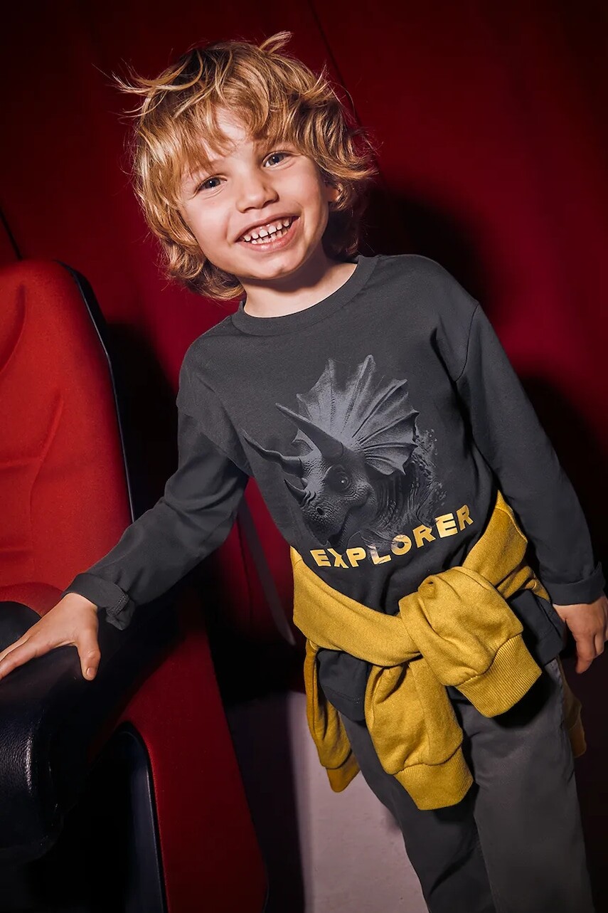 Bavlnené tričko s dlhým rukávom Mayoral šedá farba, s potlačou, 4090