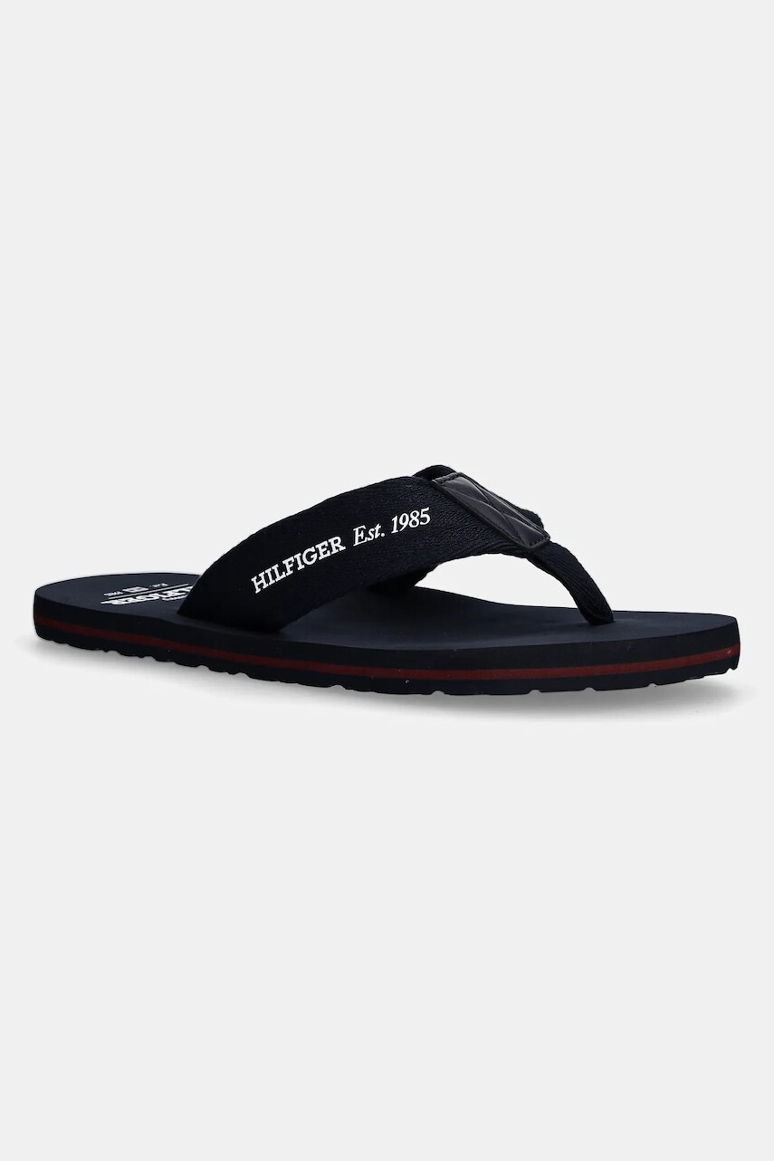 Šľapky Tommy Hilfiger HILFIGER 85 BEACH SANDAL pánske, tmavomodrá farba, FM0FM05339