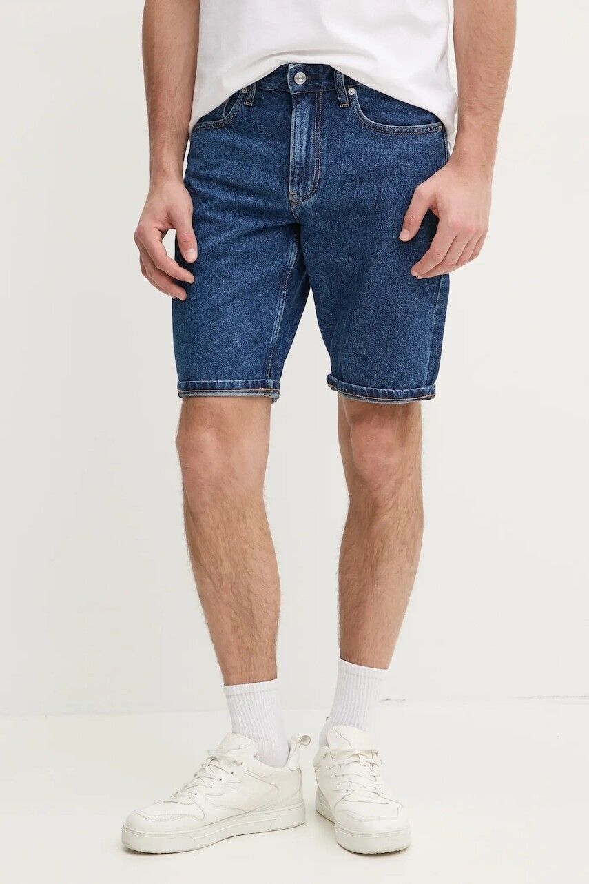 Rifľové krátke nohavice Calvin Klein Jeans pánske, tmavomodrá farba, J30J327192