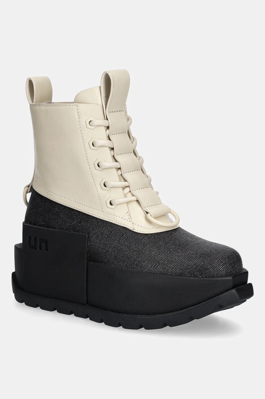 Členkové topánky United Nude Roko Patrol Boot dámske, čierna farba, na platforme, 10881510192