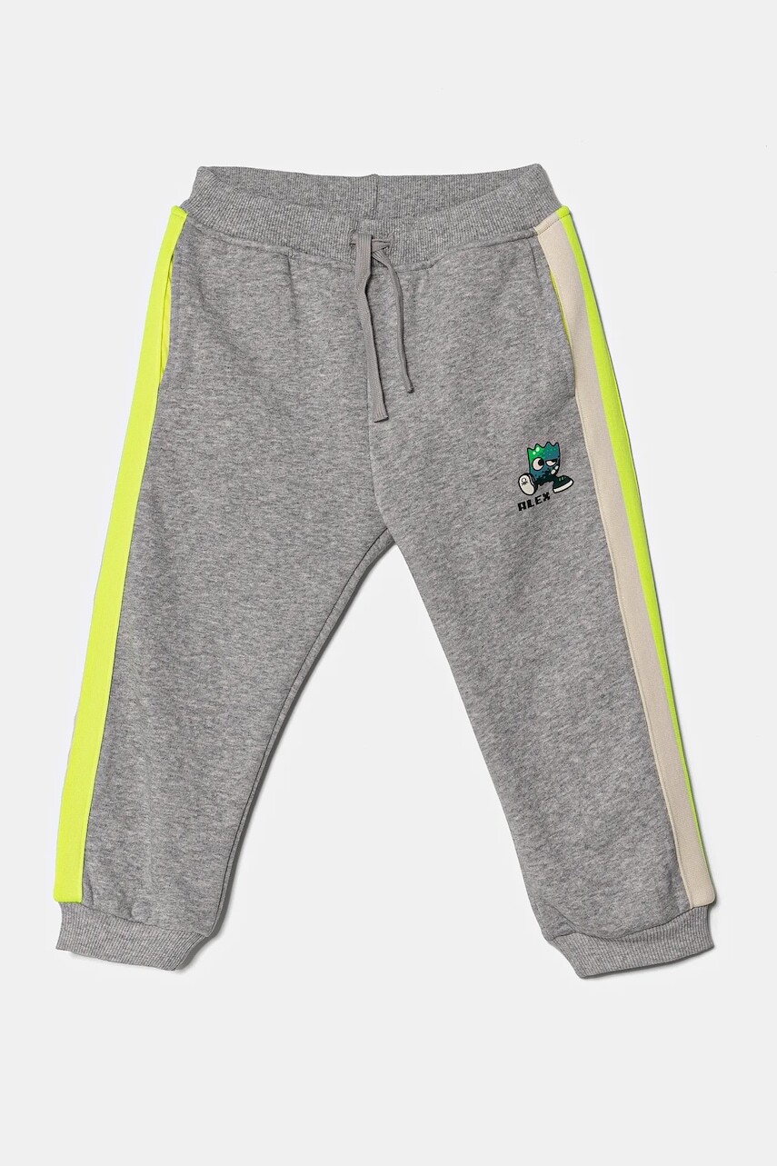 Detské tepláky United Colors of Benetton šedá farba, vzorované, 3J73GF04G