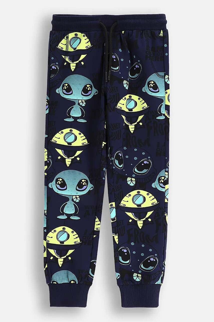 Detské tepláky Coccodrillo tmavomodrá farba, vzorované, COSMIC RAVE BOY KIDS