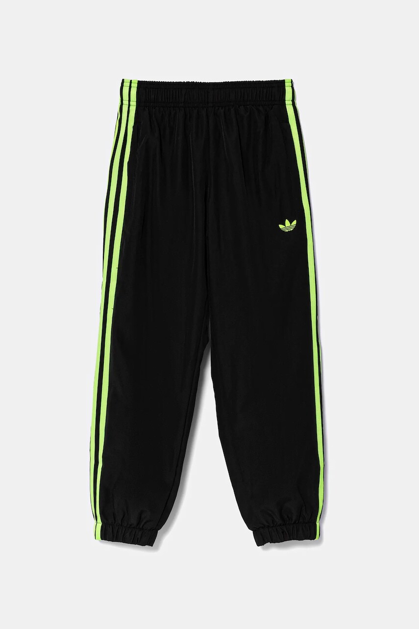 Detské tepláky adidas Originals čierna farba, s nášivkou, JV7794