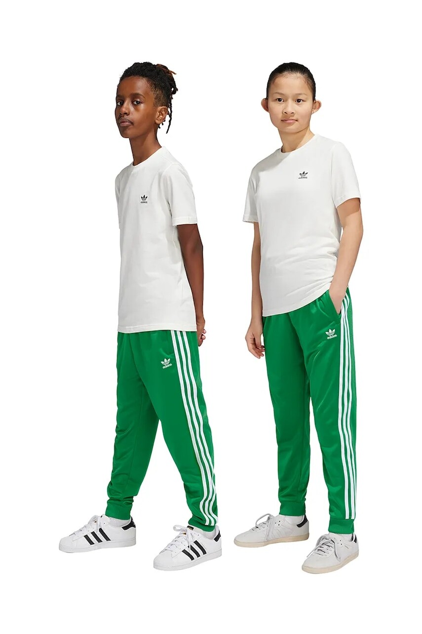 Detské tepláky adidas Originals SST TRACK PANTS zelená farba, vzorované, IY7461