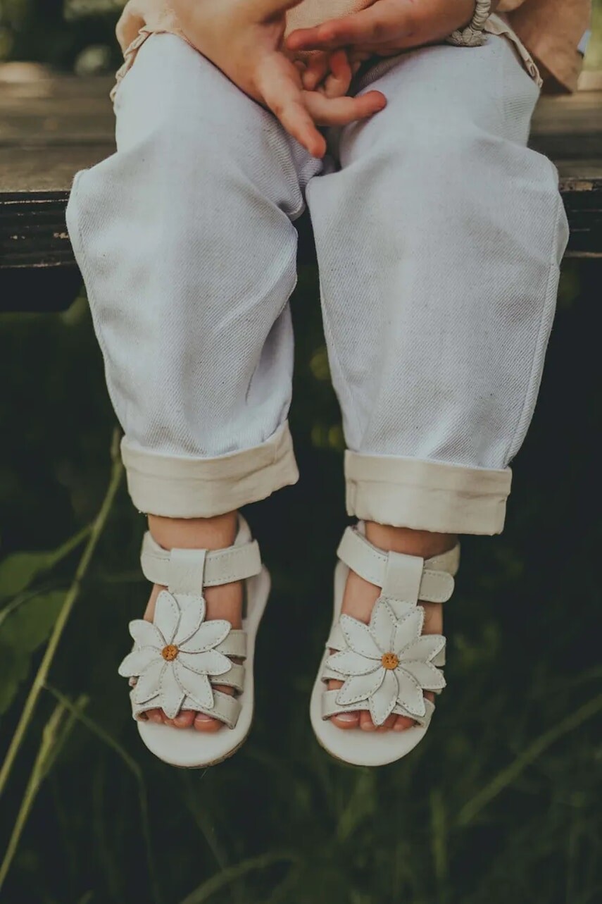 Detské kožené sandálky Donsje Tuti Fields Sandals Daisy biela farba, 1036502