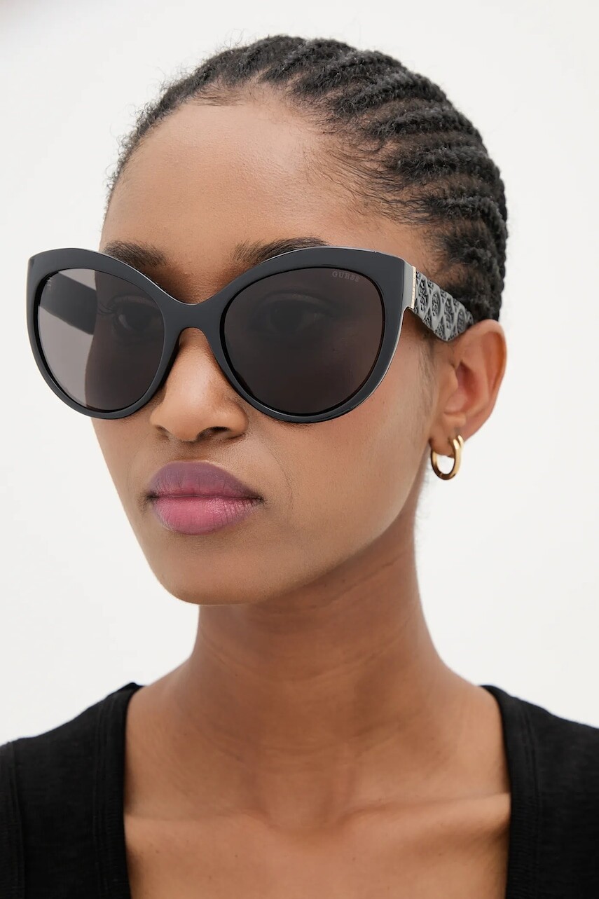 Slnečné okuliare Guess dámske, čierna farba, GU00130_6101A