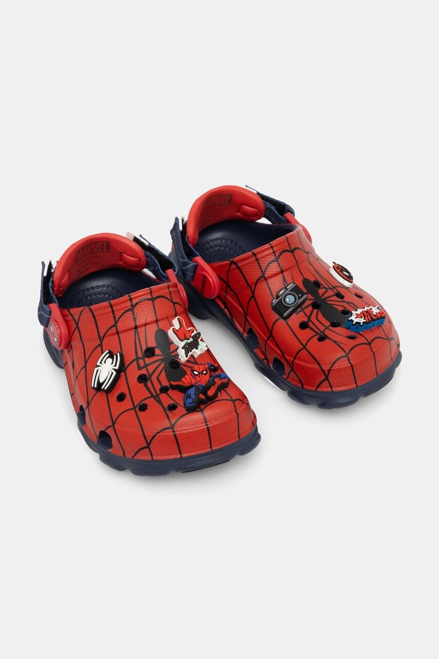 Šľapky Crocs SPIDER-MAN ALL TERRAIN CLOG červená farba, 209258