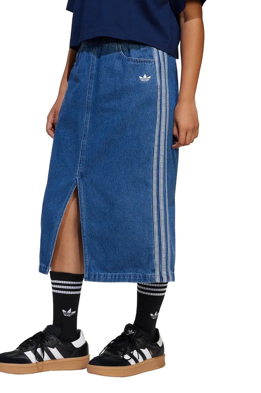 Dievčenská rifľová sukňa adidas Originals midi, rovný strih, JC7879