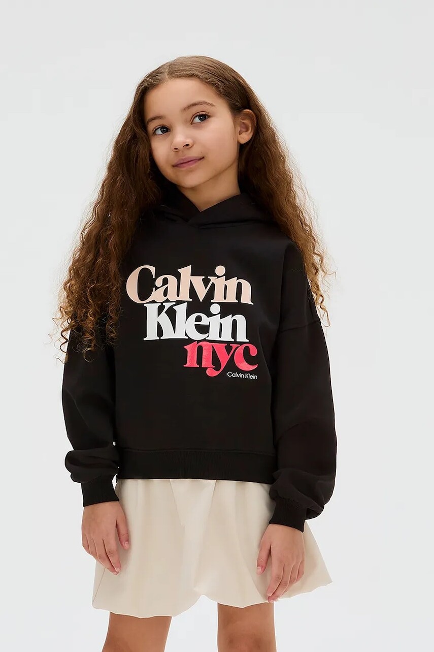 Detská bavlnená mikina Calvin Klein Jeans čierna farba, s kapucňou, s potlačou, IG0IG02989