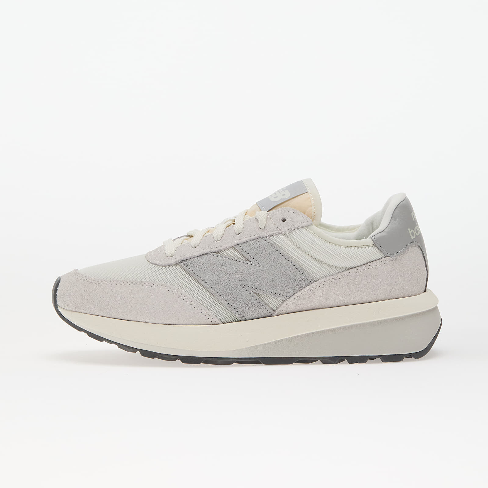 Tenisky New Balance 370 White/ Sea Salt EUR 37