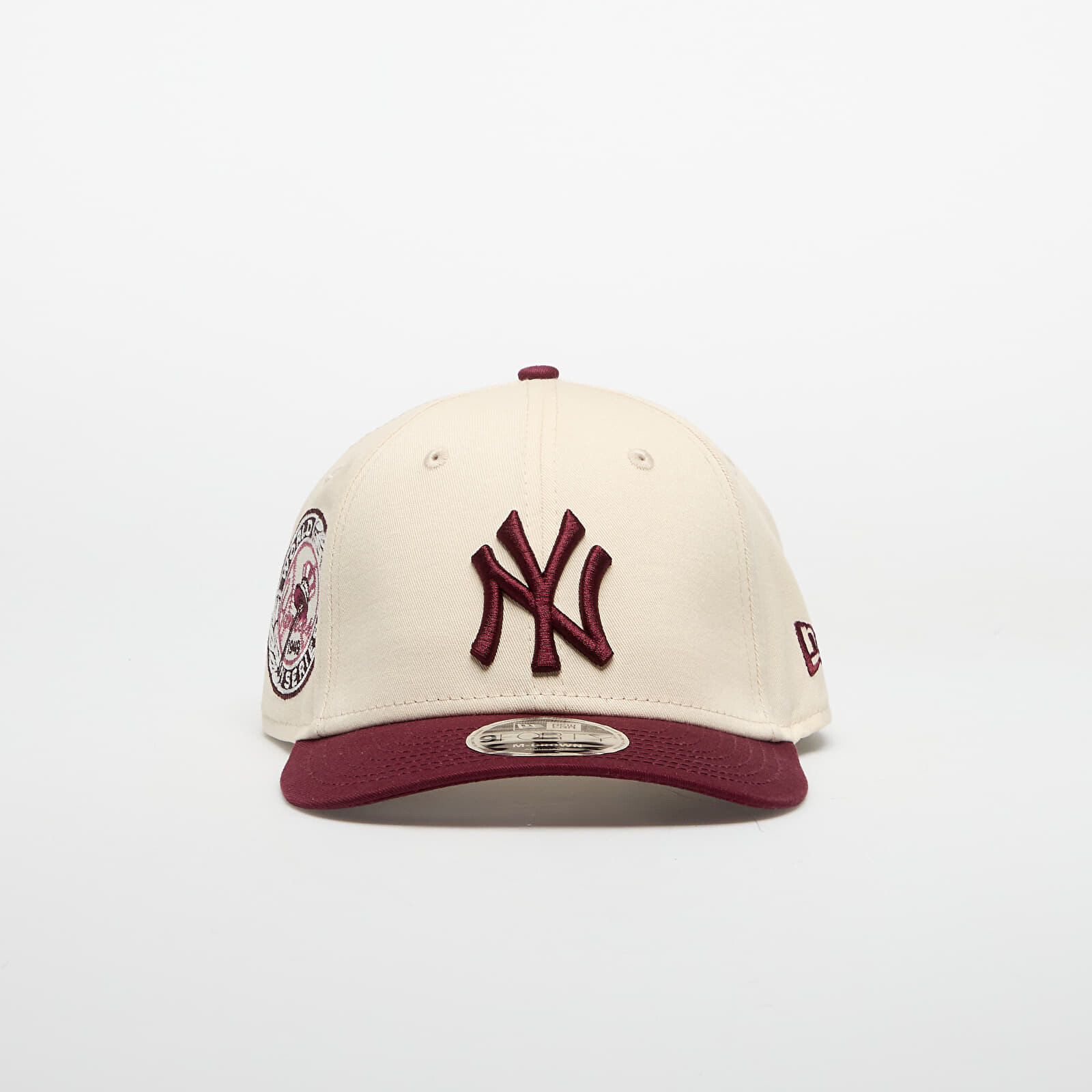 Šiltovka New Era New York Yankees 9FORTY Cap Light Cream/ Frosted Burgundy Universal