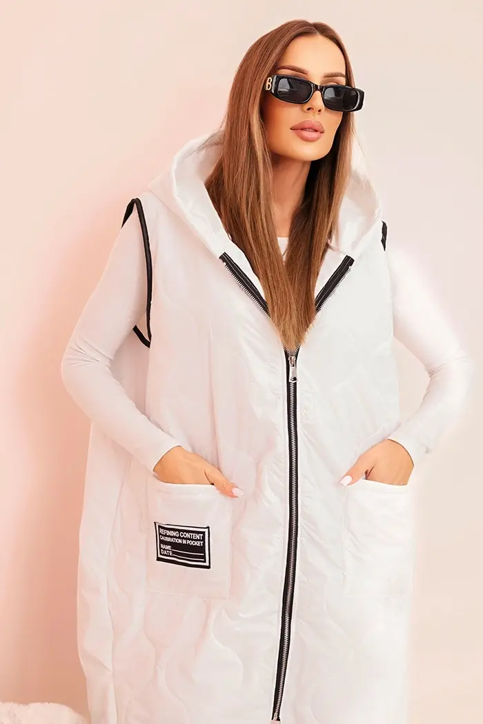 Kesi Włoski Dámska prešívaná vesta Plus Size s kapucňou na zips biela