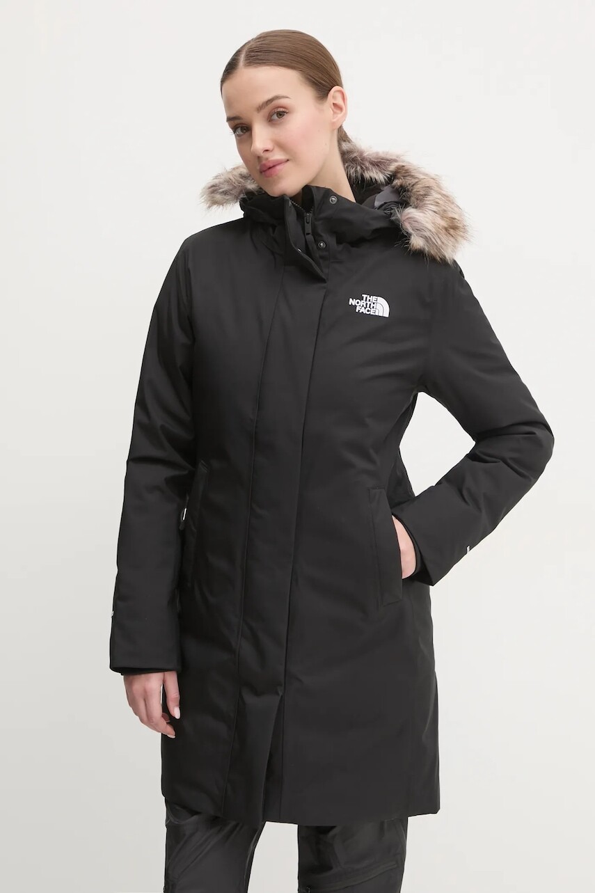 Páperová bunda The North Face Arctic dámska, čierna farba, zimná, NF0A84J24H01