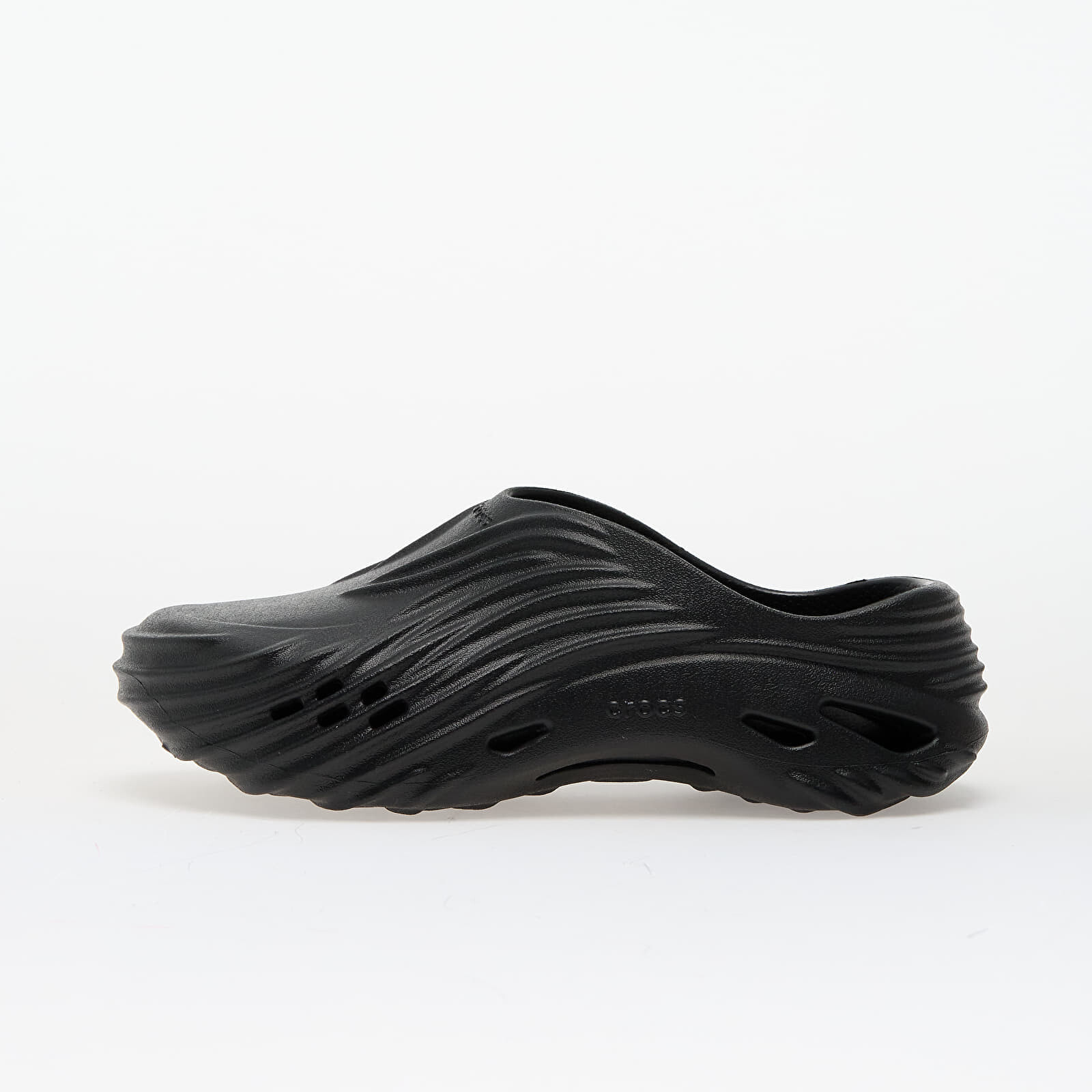 Tenisky Crocs Echo Wave Black/ Black EUR 43-44