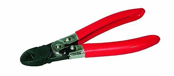 Side cutter for steel cord