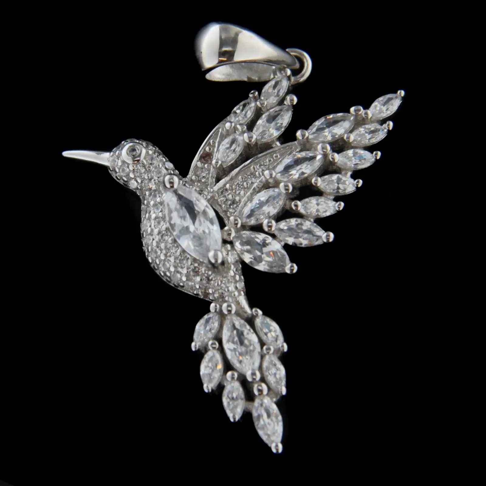 Strieborný prívesok 60882