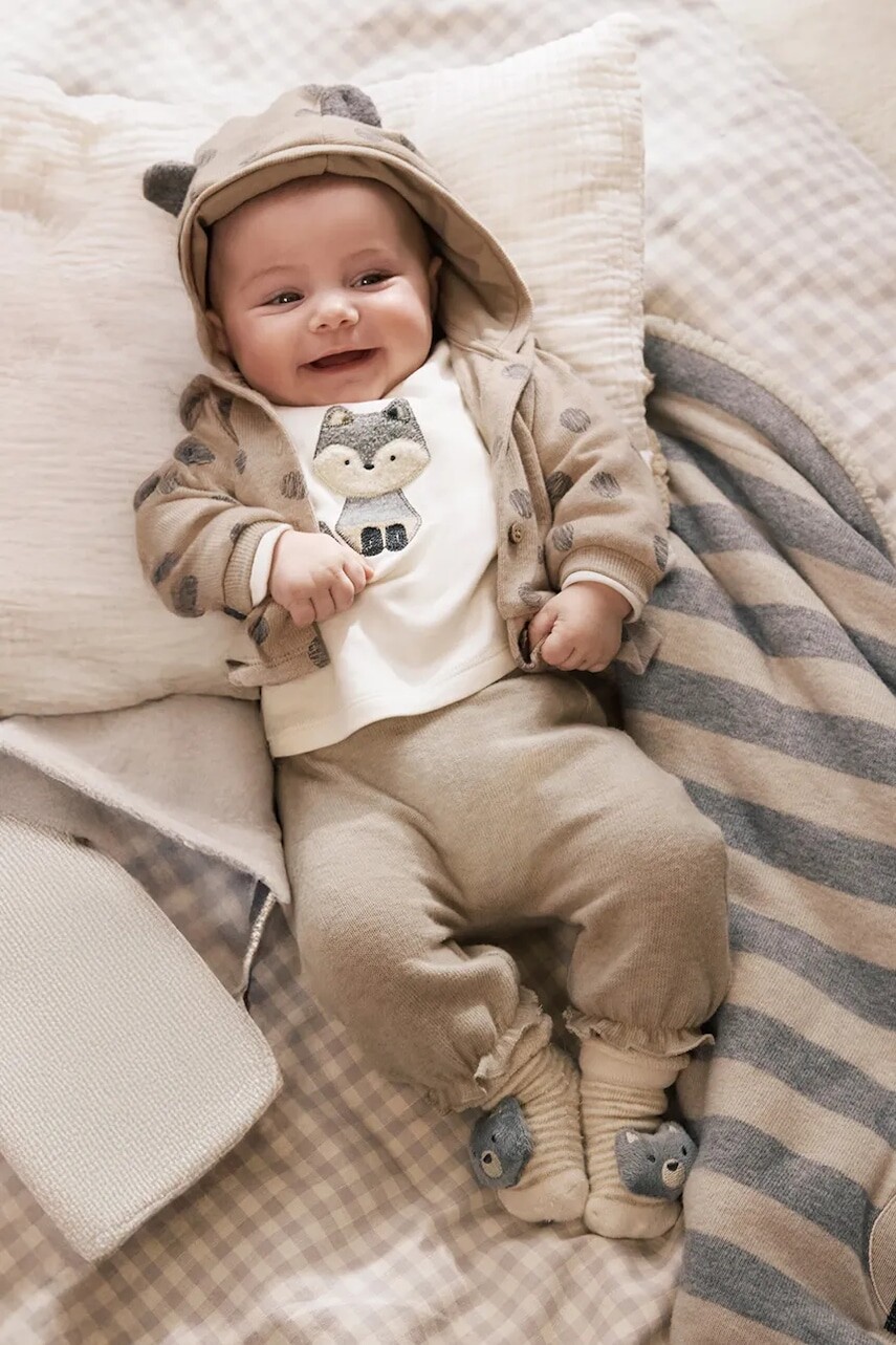 Sada pre bábätká Mayoral Newborn 3-pak béžová farba, 2608