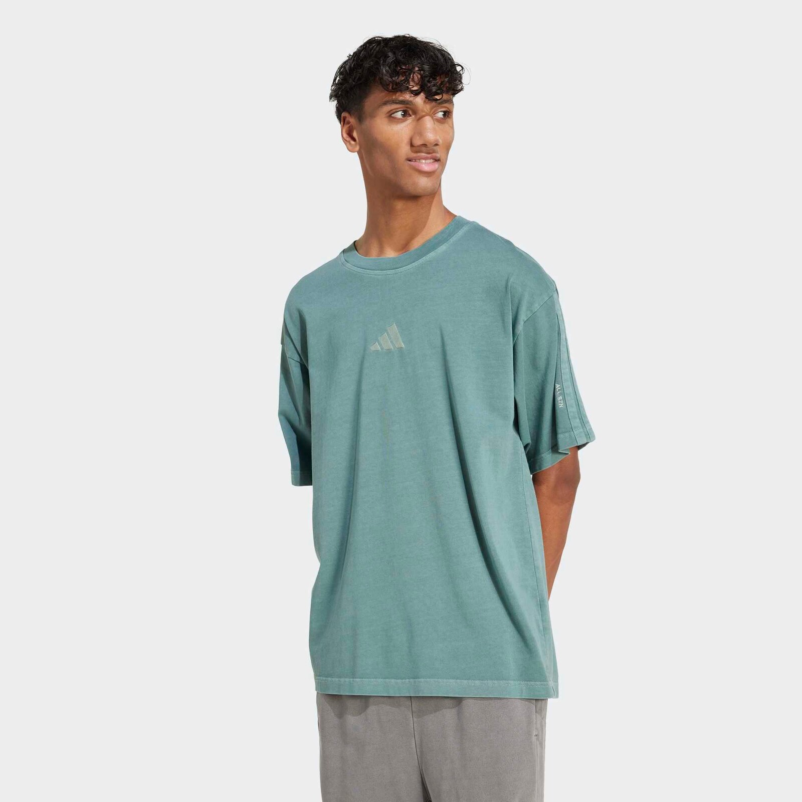 ADIDAS ALL SZN tričko s vyblednutým vzhľadom zelené