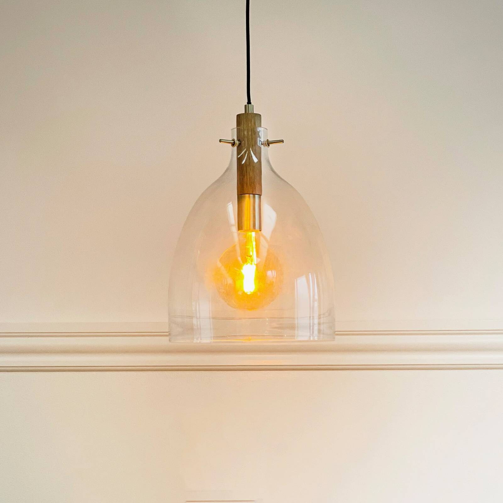 Dyberg Larsen Závesné svietidlo Bistro, Ø 30 cm, transparentné, sklo