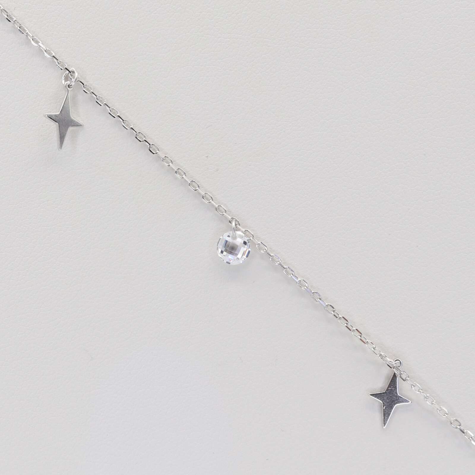 Strieborný náramok 113460