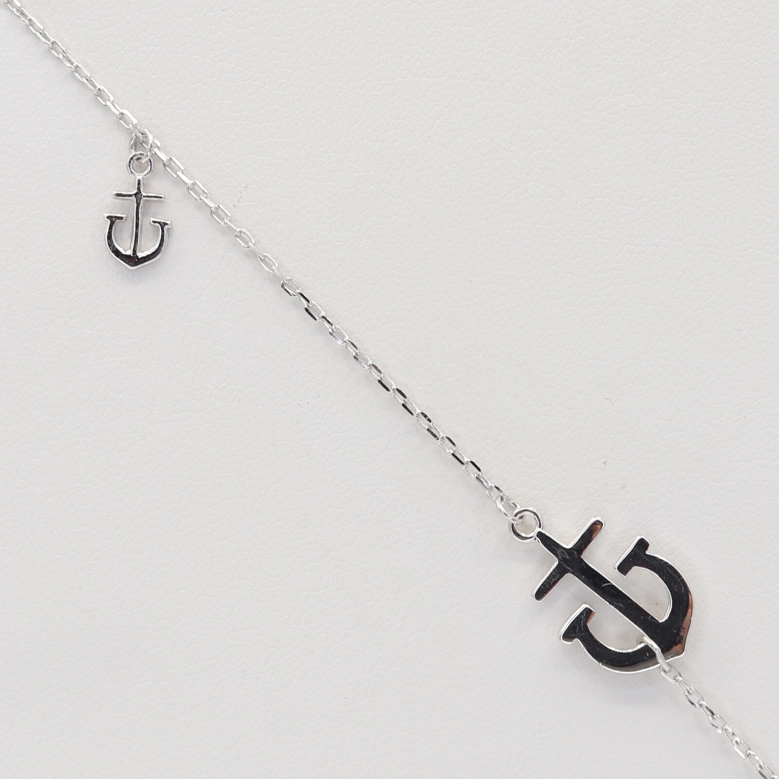 Strieborný náramok 113465