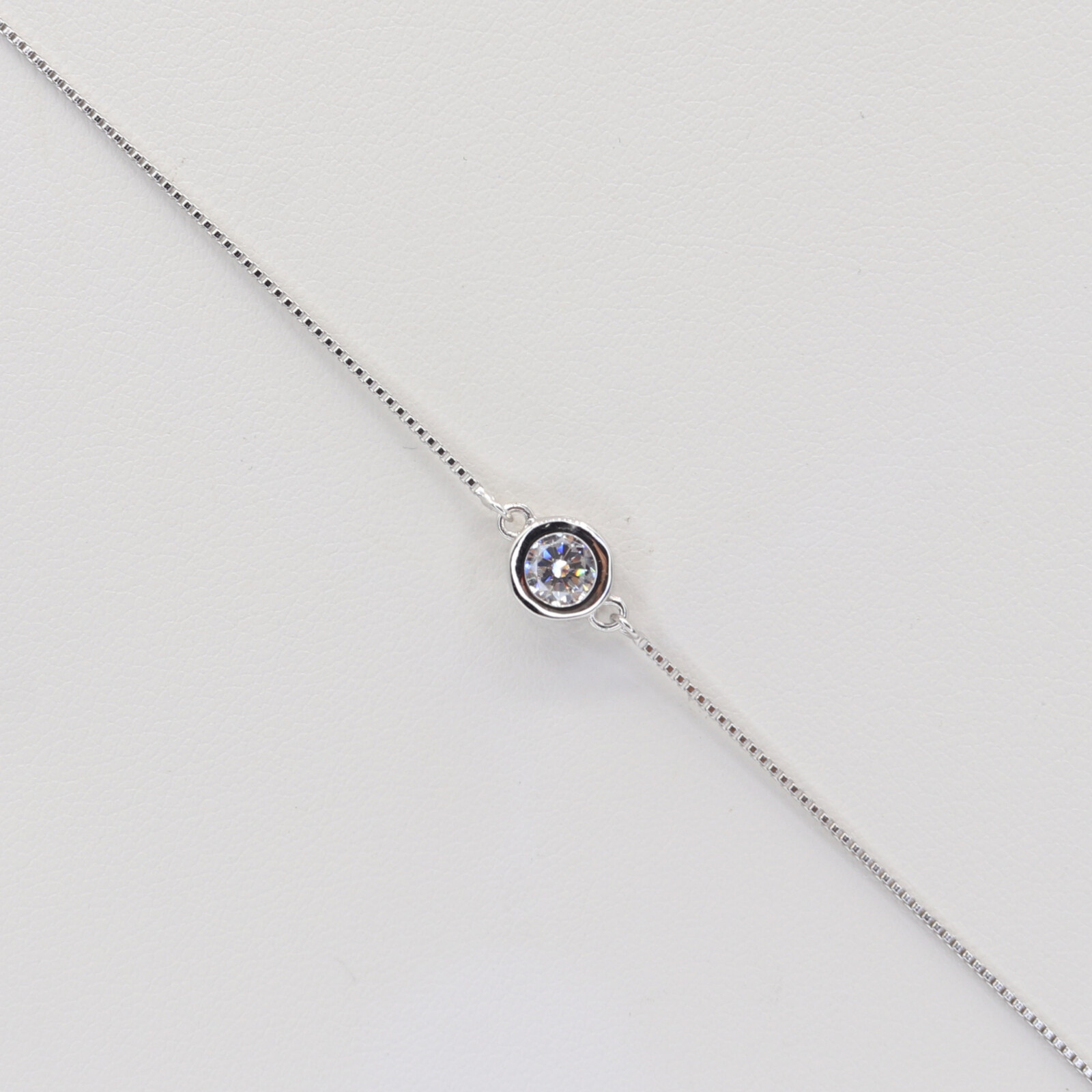 Strieborný náramok 113482