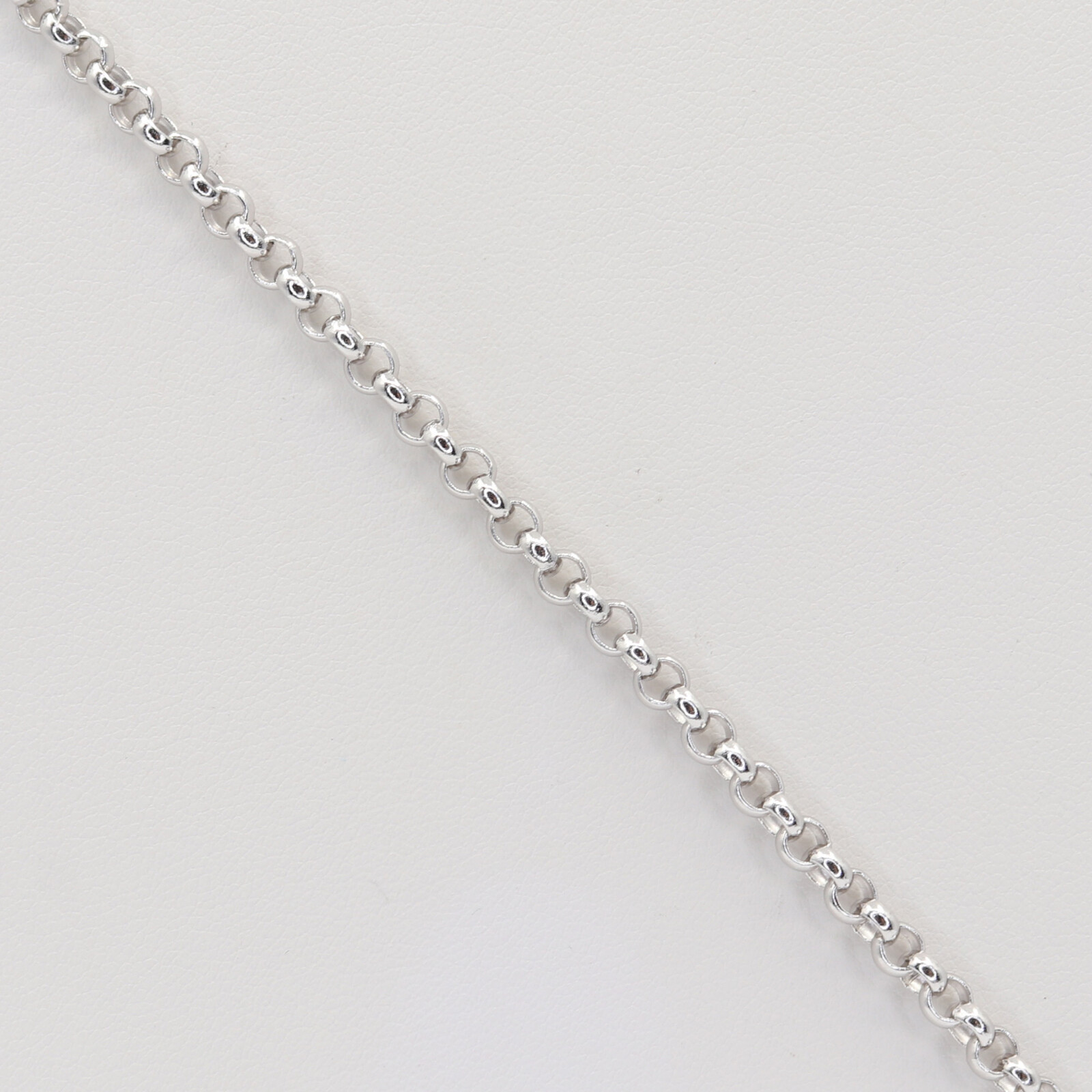 Strieborný náramok 113500