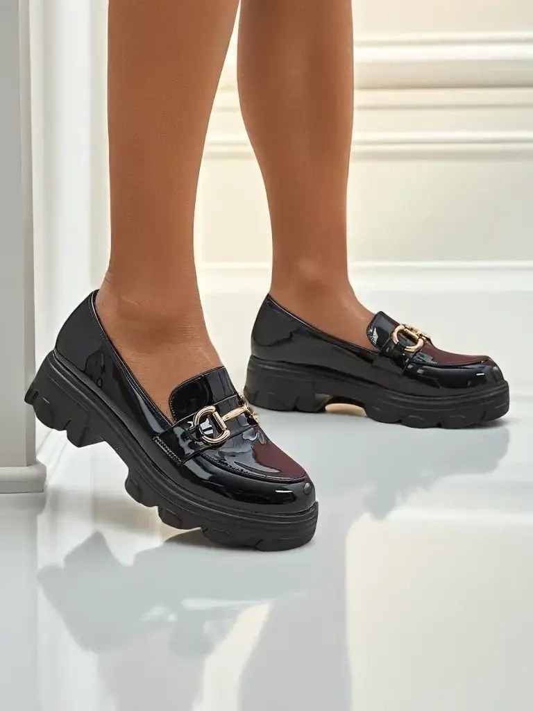 Resti Women's patent loafers Ellips