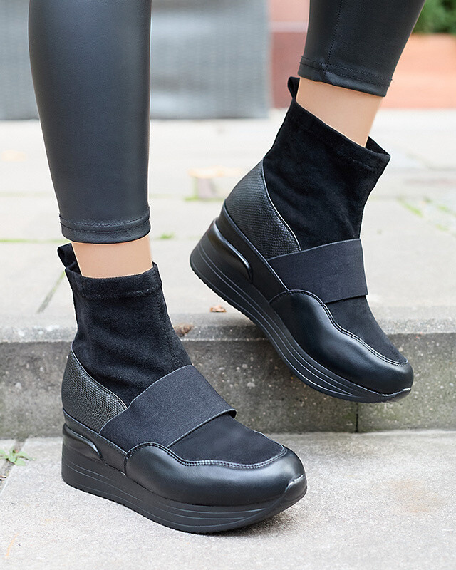 Resti Black women's slip-on boots with embossing Keleda - Footwear