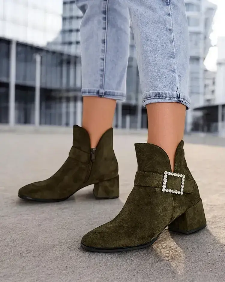 Resti Women's ankle boots on low heel Vetti