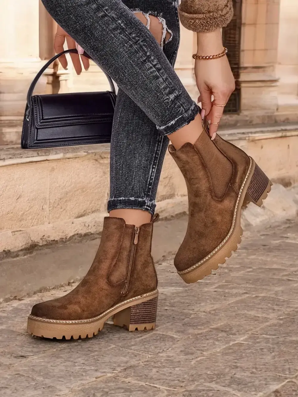 Resti Eco-suede women's ankle boots on a heel Segori