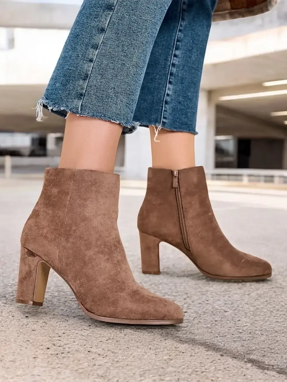 Resti Women's ankle boots on the heel Wierod