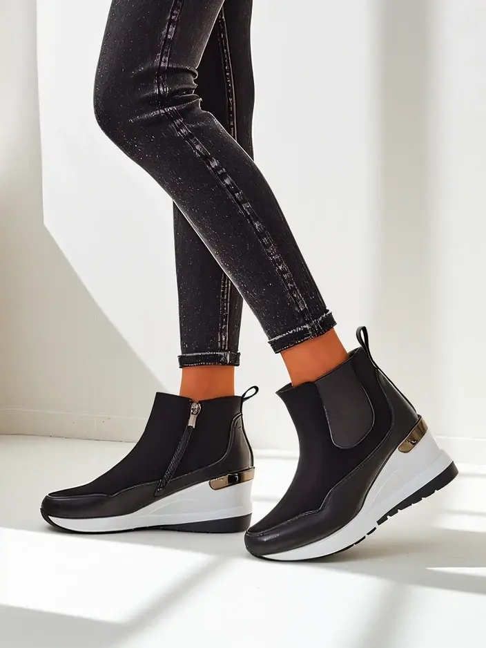 Resti Women's ankle boots on a hidden wedge Zafico