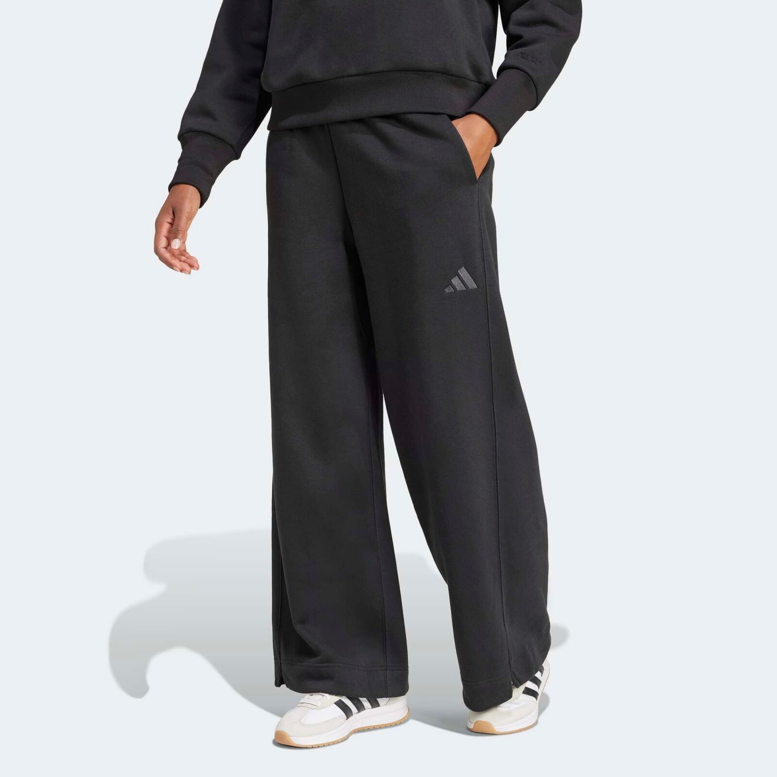 ADIDAS ALL SZN voľné fleecové nohavice čierne