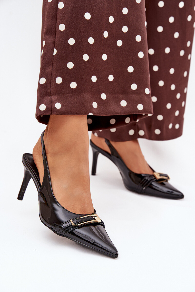 Boto Lakovane Lodičky Na Opätku So Zlatou Sponou Čierne Vivae