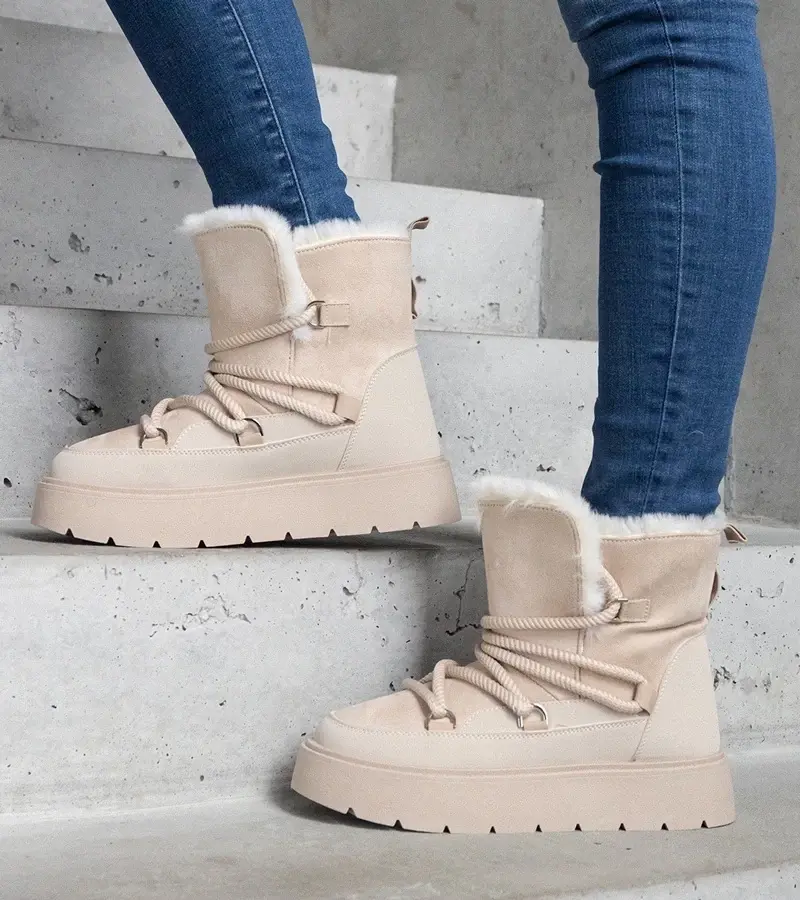 marka niezdefiniowana Béžové snehule na platforme zateplené kožušinkou Andra