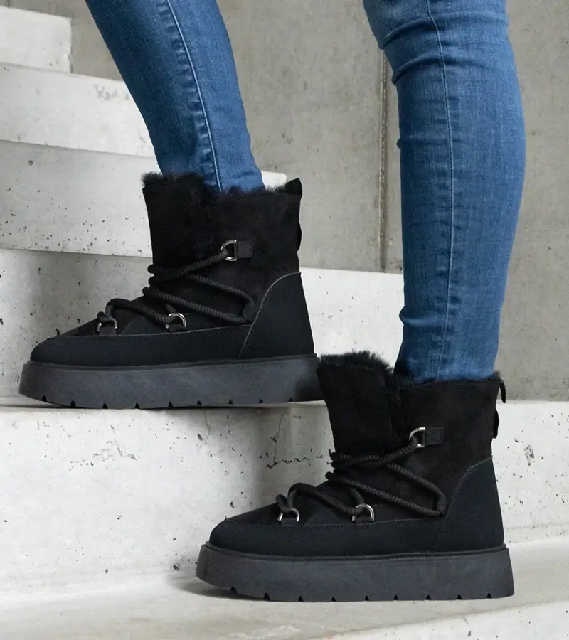 marka niezdefiniowana Čierne snehule na platforme zateplené kožušinou Andra