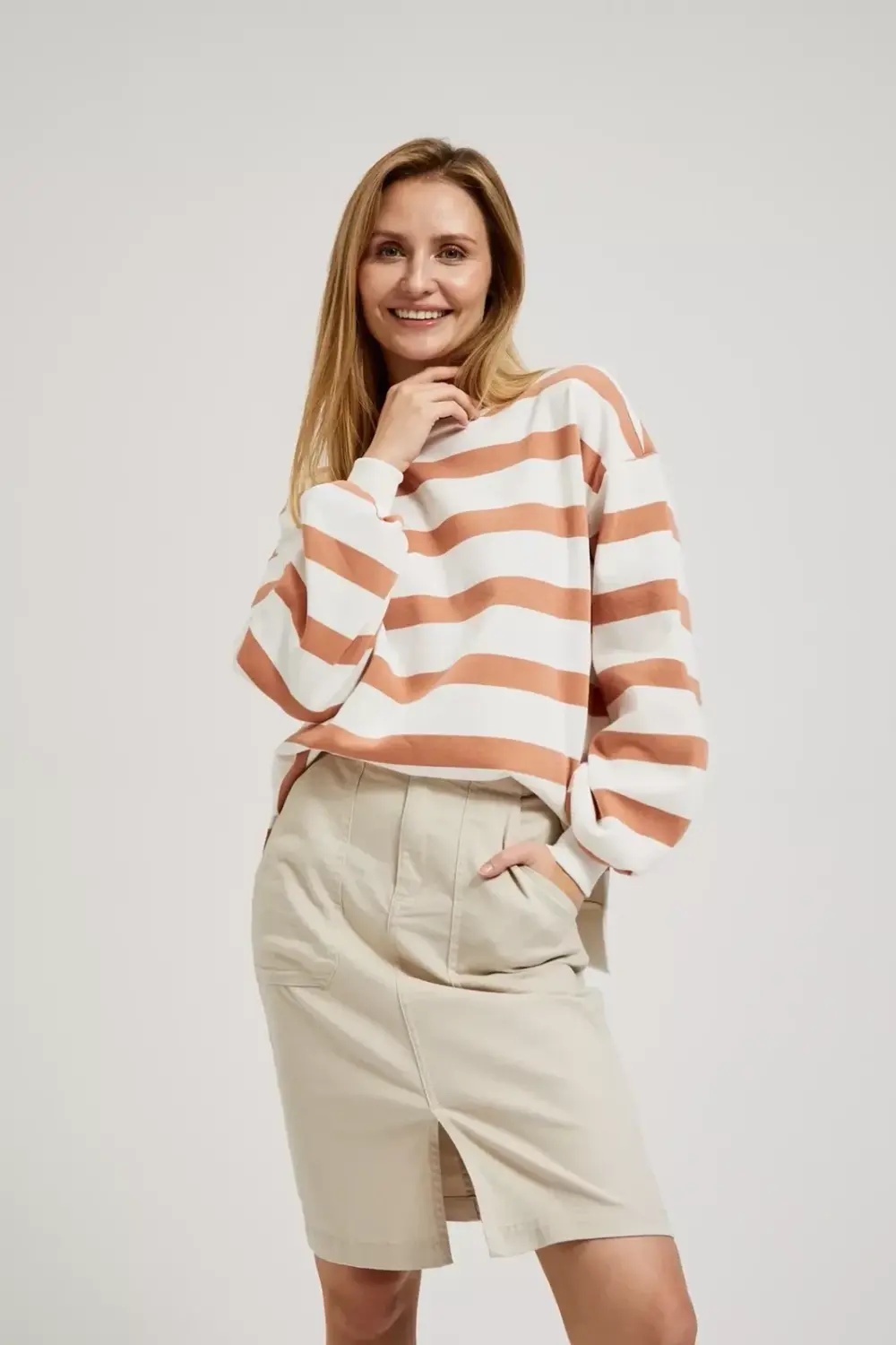 Marisse Women's Sweatshirt L-Bl-4313 L.Brown