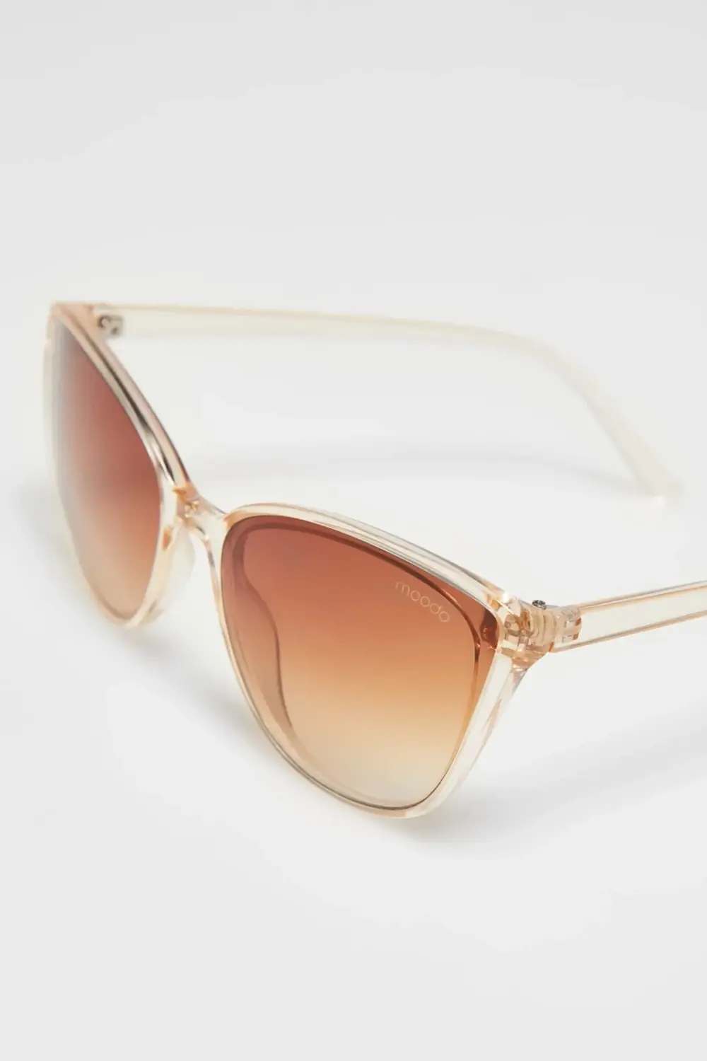 Marisse Beige Cat-Eye Sunglasses