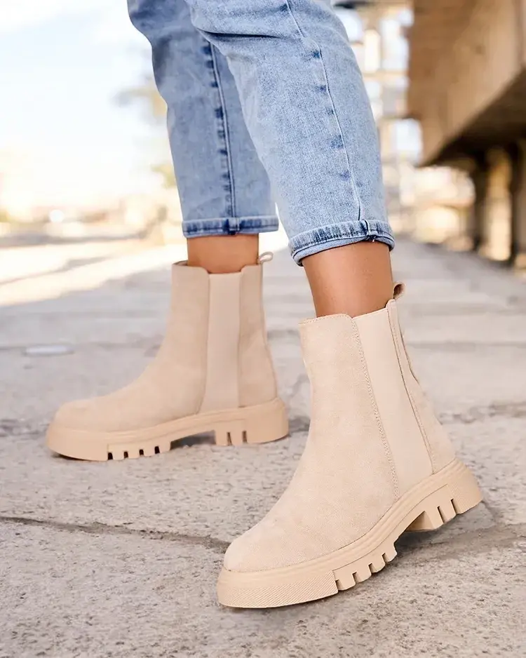 Resti Eco-suede women's boots on a post Amie