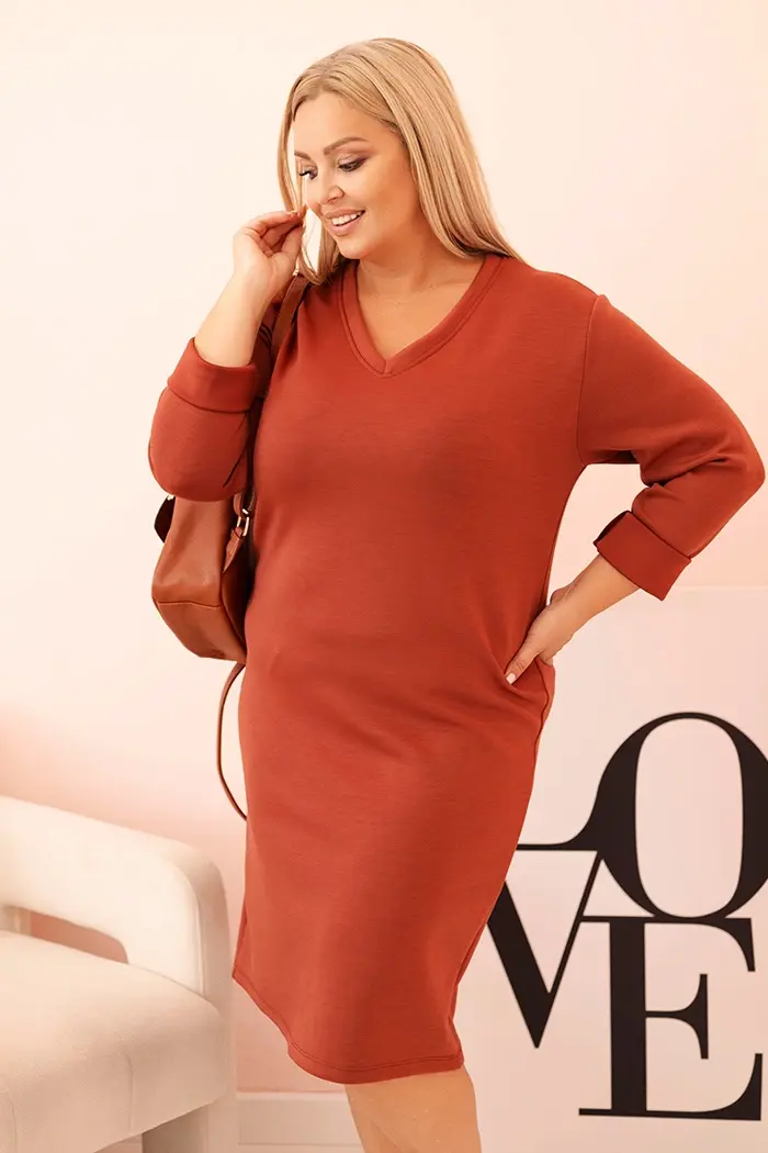 Kesi Włoski Dámska sukňa Plus Size maslová s výstrihom V a rukávom hrdzavá