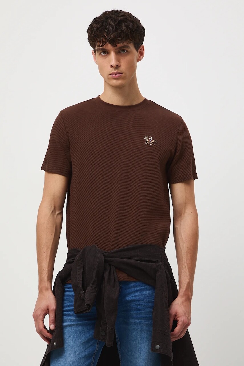 Bavlnené tričko Medicine pánske, hnedá farba, s nášivkou