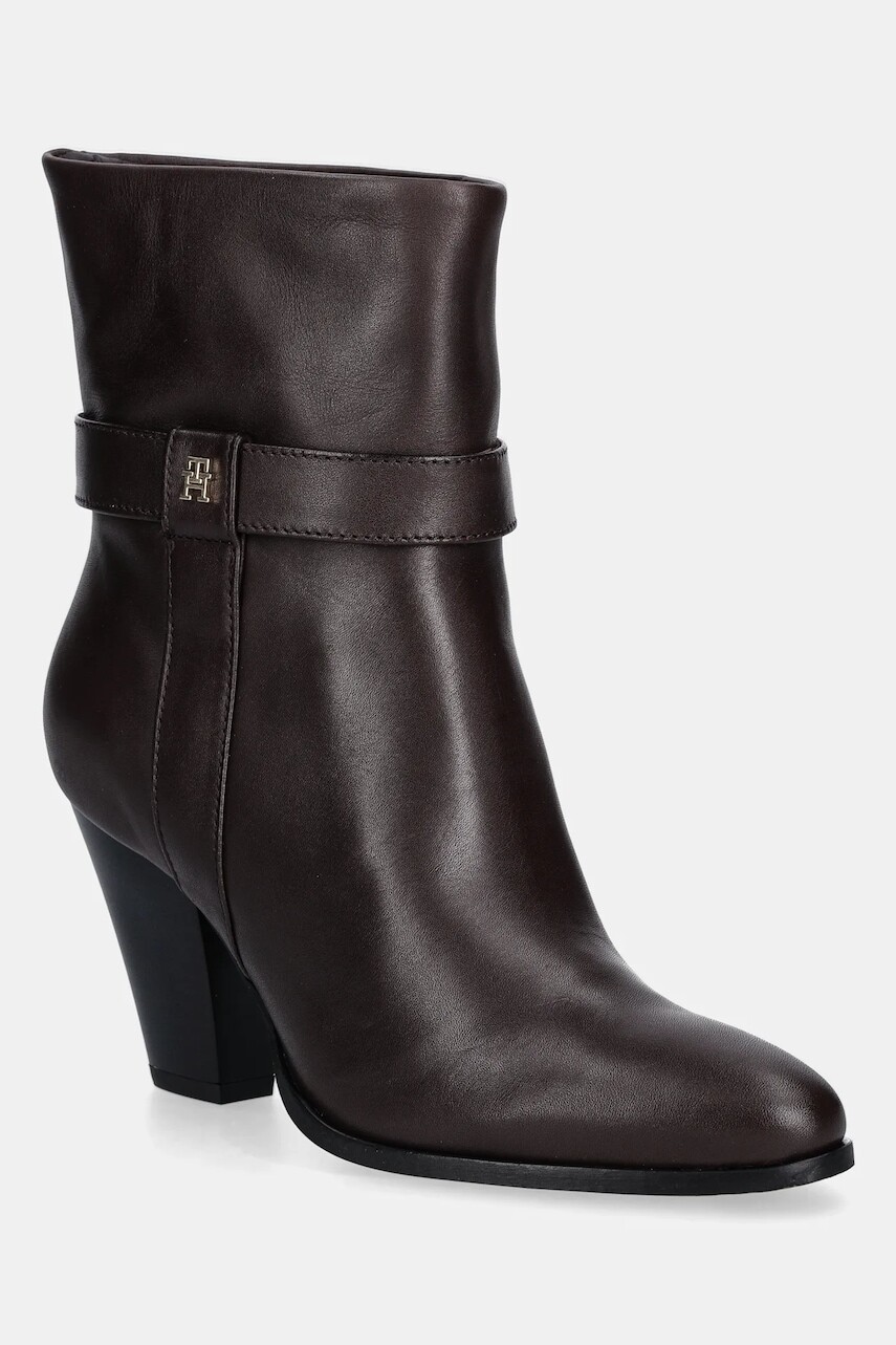 Kožené členkové topánky Tommy Hilfiger TH T-STRAP LEATHER POINTY BOOTIE hnedá farba, na podpätku, FW0FW08984