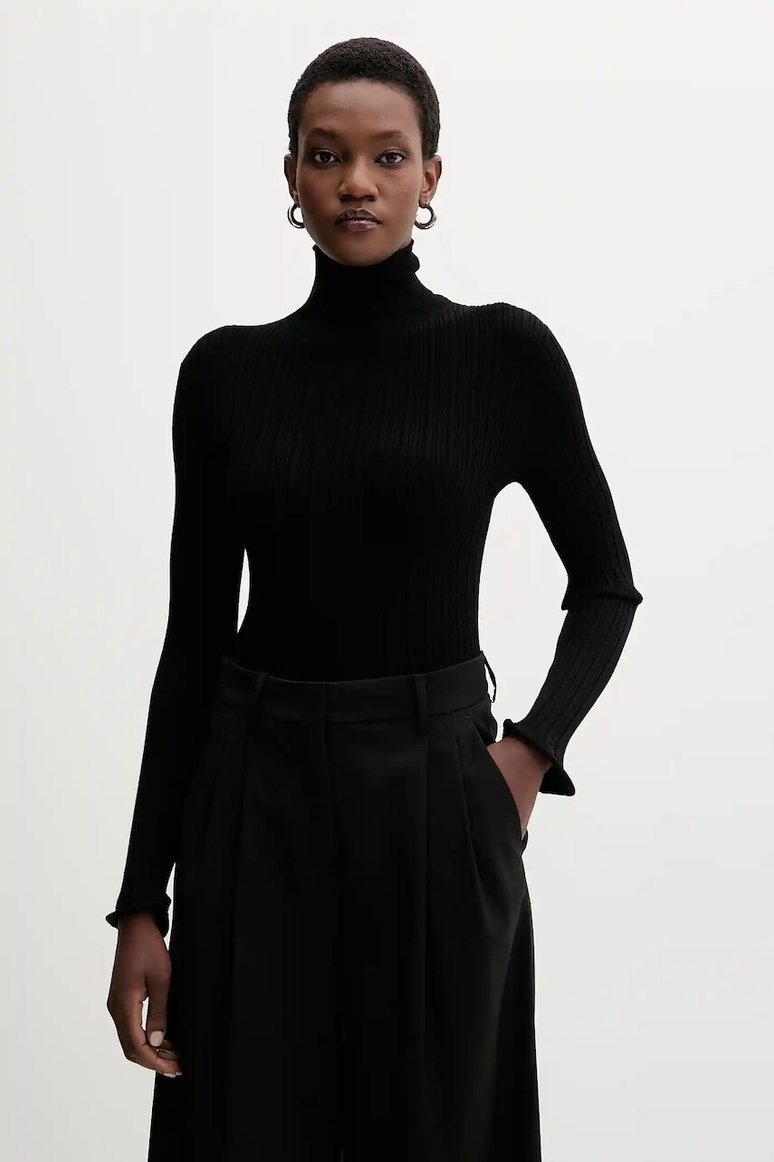 Sveter Marella čierna farba, ľahké, s rolákom, 2523366092200