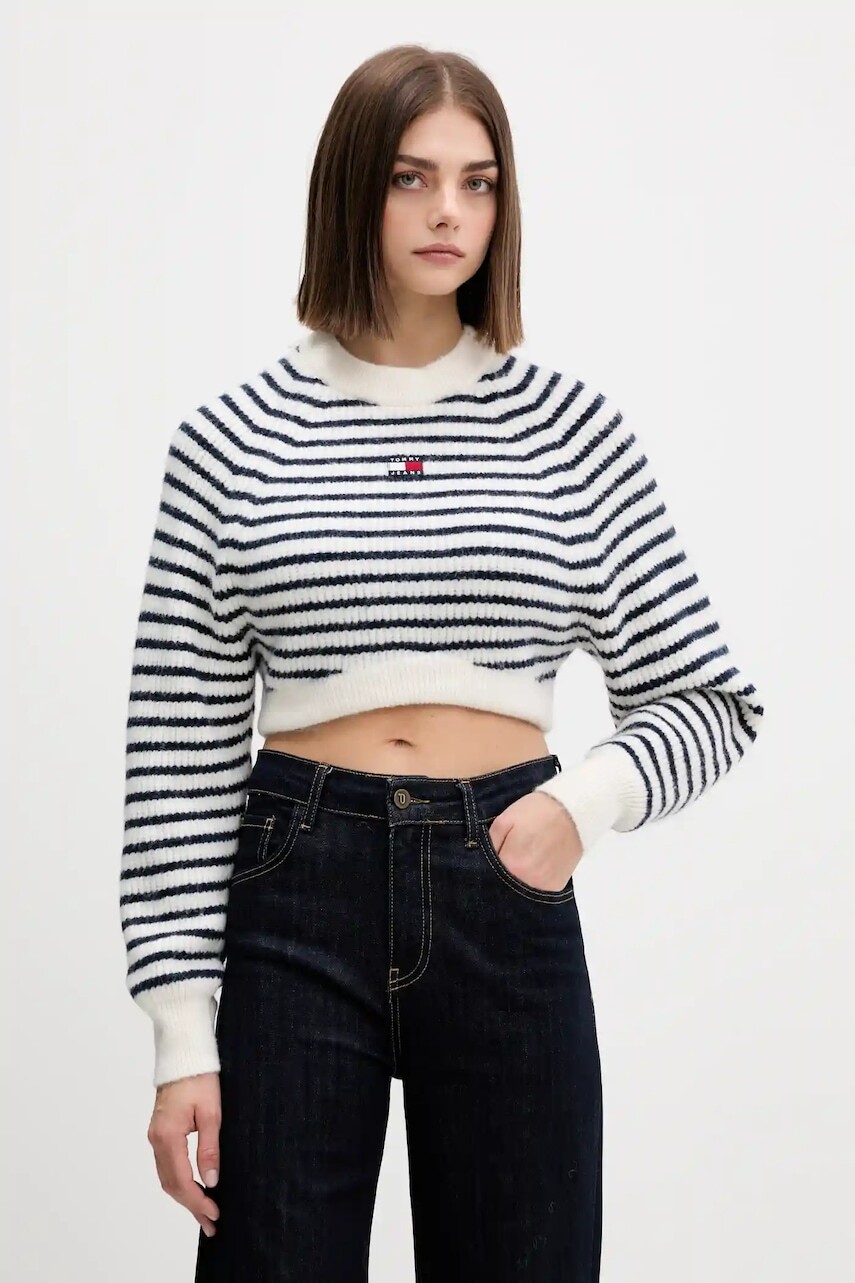 Sveter s prímesou vlny Tommy Jeans biela farba, DW0DW21677