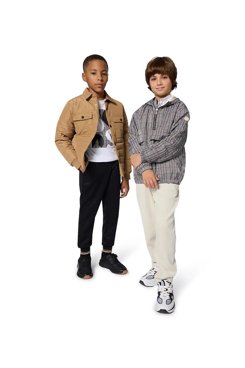 Detské tričko s dlhým rukávom BOSS biela farba, s potlačou, J52362